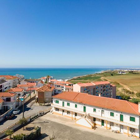 Tilli'N'Joe'S Beach House Daire Atouguia Da Baleia Dış mekan fotoğraf